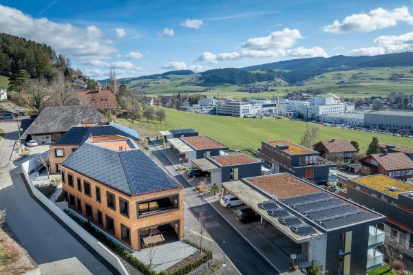 Falkenweg Konolfingen | SunStyle | Solar Tiles